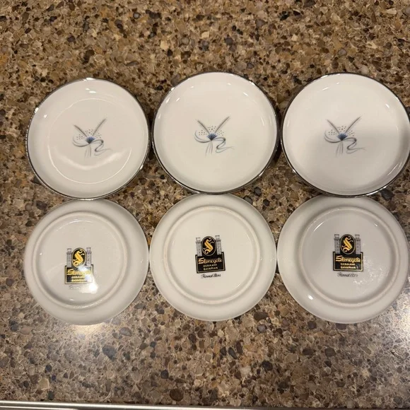 VINTAGE MCM STONEGATE "HARVEST STARS" BUTTER PATS SET OF 6
DISCONTINUED PATTERN - Picture 3 of 11